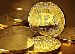 &quot;Bitcoin&quot;dən yeni REKORD