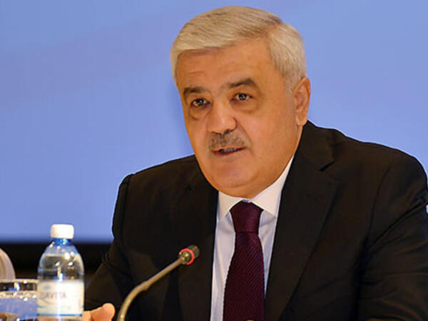 Rövnəq Abdullayevə ağır itki