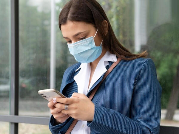 İspaniya maska və distant iş rejiminə qayıtdı