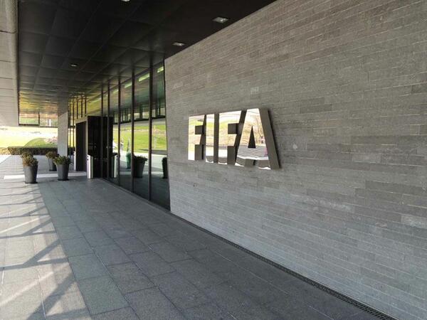 DÇ-2026 FIFA-ya rekord qazanc gətirdi
