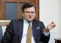 Kuleba: Ukrayna sərhədlər asiyalı miqrantlara açıla bilər