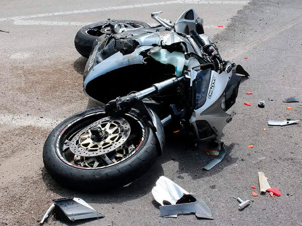 Masazırda motosiklet 4 yaşlı uşağı vurub öldürdü