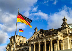 Berlində fövqəladə vəziyyət elan edildi