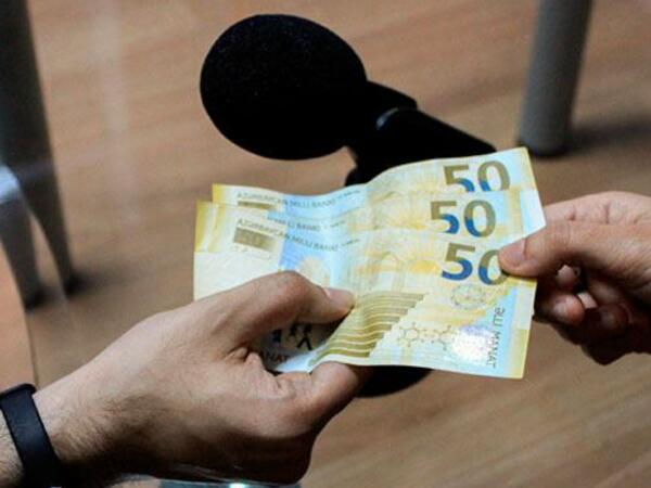 Özlərini jurnalist kimi təqdim edərək pul tələb edən şəxslər saxlanıldı