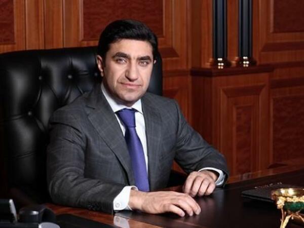 Azərbaycandan Qod Nisanovun oğlunun toyuna bu müğənnilər gedəcək - ADLAR