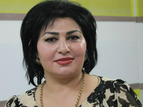 Aşıq Tellini &quot;dollar yağışı&quot;na tutdular - VİDEO