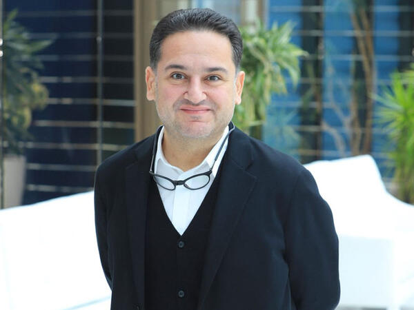 Əməliyyat keçirən Murad Dadaşovdan yeni <span class="color_red">FOTO</span>