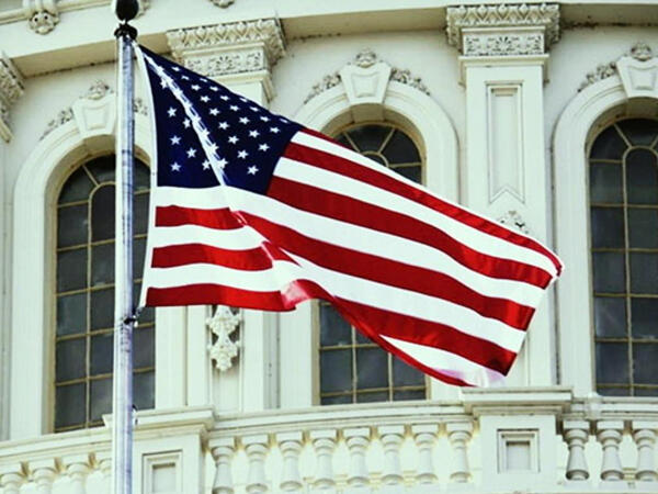 ABŞ pasportlarında görün kimin şəkili OLACAQ - <span class="color_red">FOTO</span>