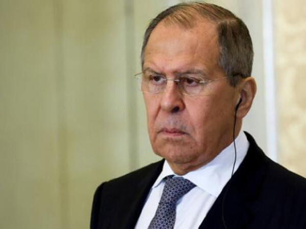 Lavrov Qərbi Rusiyanı qarət etməkdə ittiham etdi