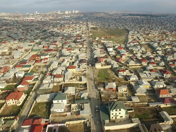 Bakının bu ərazisində evlər su qiymətinədir – Bahalaşacaq