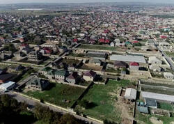 Metronun yeni stansiyalarının tikildiyi ərazilərdə evlər bahalaşacaq - <span class="color_red">VİDEO</span>