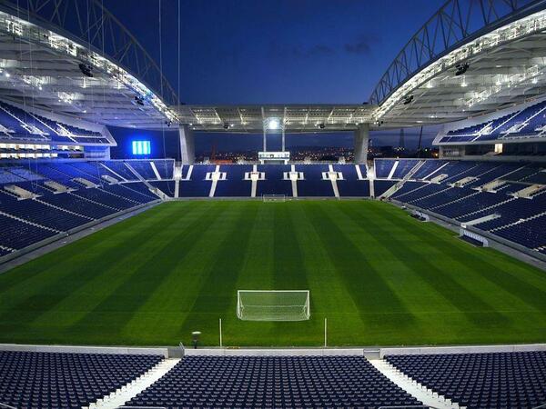 Stadiondan meyit TAPILDI - <span class="color_red">FOTO</span>