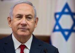 Netanyahu ona gümüş peycer hədiyyə etdi