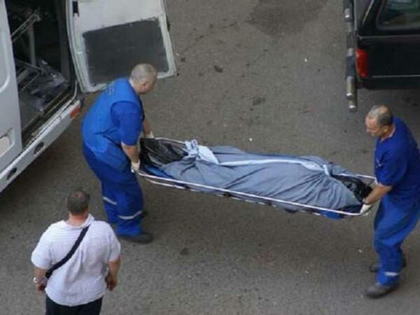 38 yaşlı qadın iynədən öldü