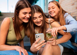 &quot;Instagram&quot;dan qızları məyus edəcək dəyişiklik - <span class="color_red">Ləğv edilir</span>