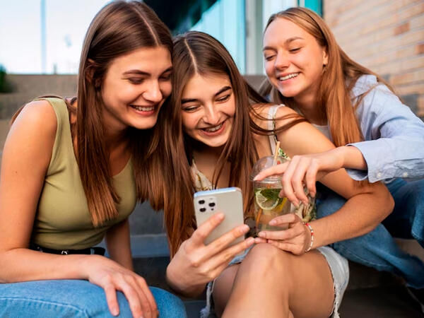 “TikTok&quot; videoları beyinə necə təsir edir? - Alimlərdən xəbərdarlıq