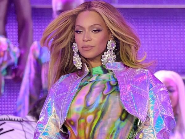 Beyons milyarder oldu