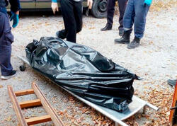 61 yaşlı qadın evinin həyətində ölü tapıldı