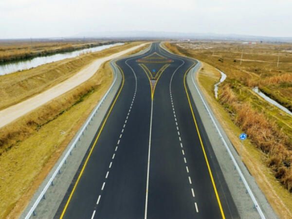 Ödənişli yolda radar və müşahidə kameraları quraşdırıldı