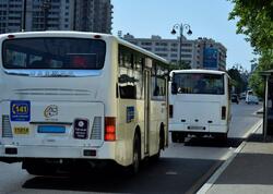 Bakıda sərnişin avtobusu qəzaya uğradı - <span class="color_red">FOTO</span>