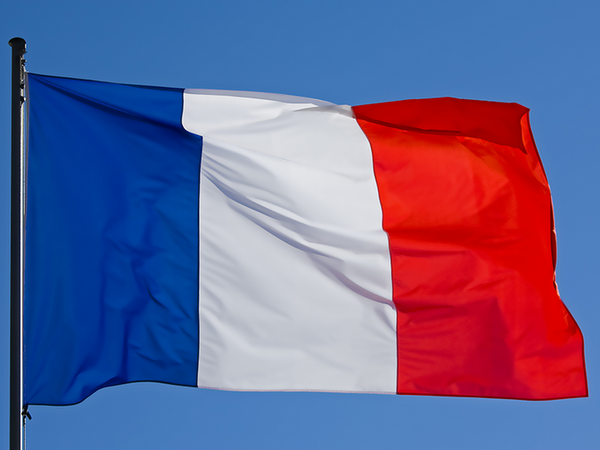 Fransa Naxçıvan Hava Limanına İran dronlarının hücumunu pisləyib