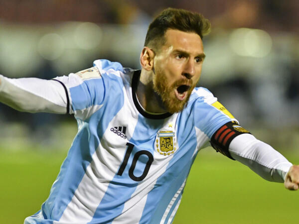 Qrup mərhələsinin ən məhsuldar oyunçusu Messi oldu