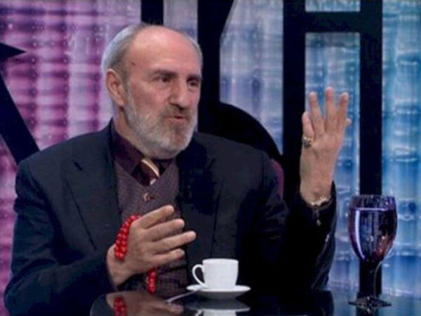 Akif İslamzadə uzun zaman sonra görüntüləndi - <span class="color_red">FOTO</span>