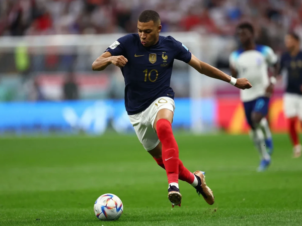 Mbappe Fransa millisinin kapitanı olaraq qalacaq