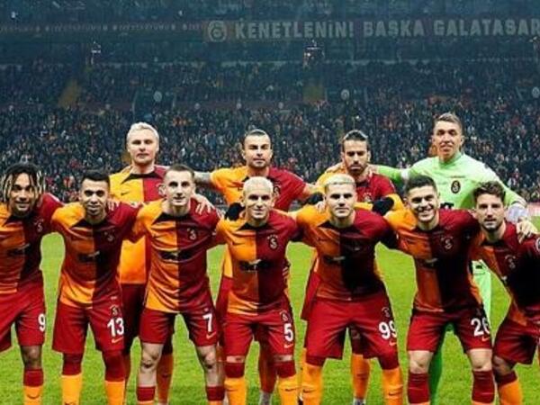 &quot;Qalatasaray&quot; rəsmilərindən futbolçulara QADAĞA