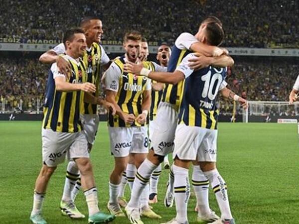 &quot;Fənərbağça&quot;nın kapitanı gedir - FOTO
