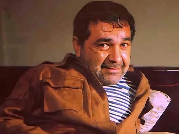 Ceyhun Mirzəyevin yeganə qızı küçədə yaşayır - <span class="color_red">VİDEO</span>