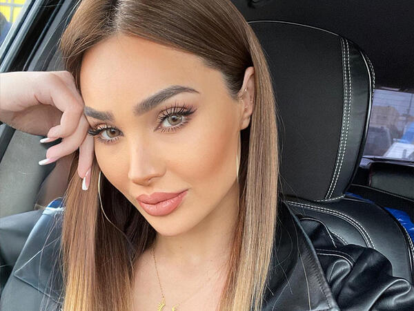 &quot;Çox gənc idim, kobud söz qəlbimi dərindən yaralayırdı&quot; - <span class="color_red">FOTO</span>