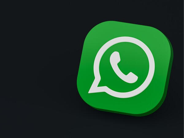 Rusiyada &quot;WhatsApp&quot;ın bloklanmasına başlanıldı