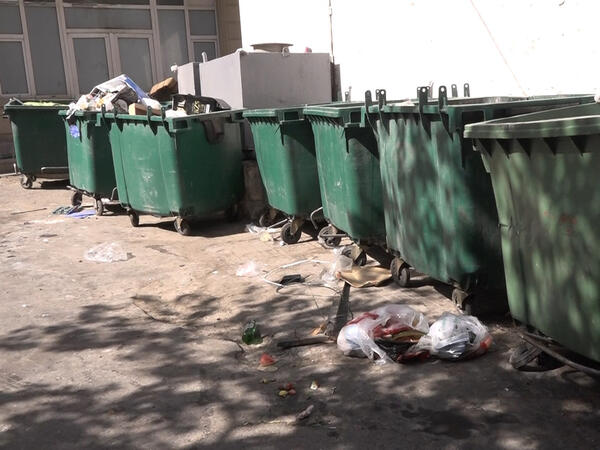 Bakıda sakinlər illərdir bu problemlə üz-üzədir