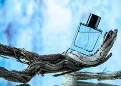 Parfümlərin içində at sidiyi aşkar edildi: Dərini məhv edir