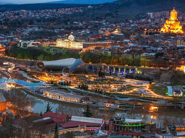 Bakı-Tbilisi-Bakı aviabileti bahalaşıb?