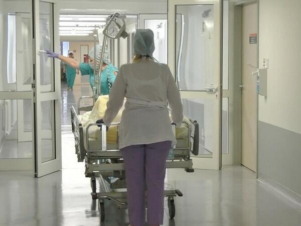 Kliniki Tibbi Mərkəz güllələnən müəllimə ilə bağlı MƏLUMAT YAYDI