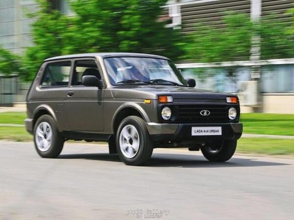 &quot;Niva&quot; məhəllədə dəhşət saçdı - <span class="color_red">VİDEO</span>