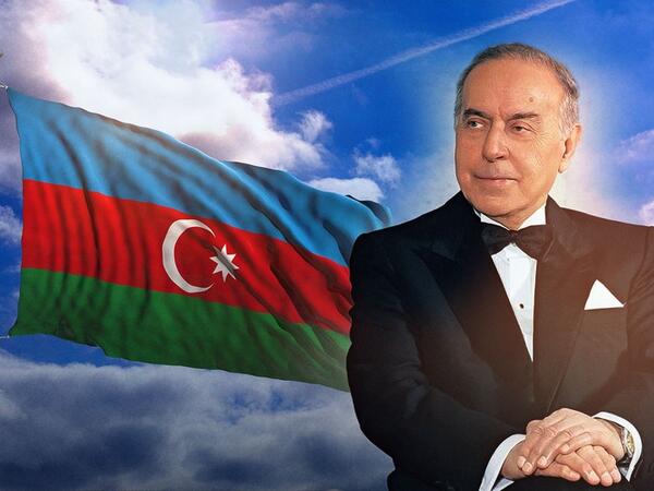 Azərbaycanda Milli Qurtuluş Günü qeyd olunur