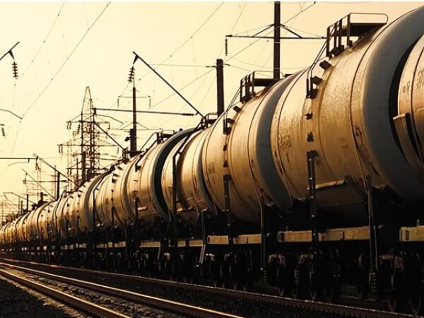 Qlobal bazarlarda "Müharibə həyəcanı": Neft bahalaşır, aksiyalar ucuzlaşır