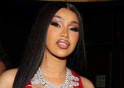 Dördüncü dəfə ana oldu