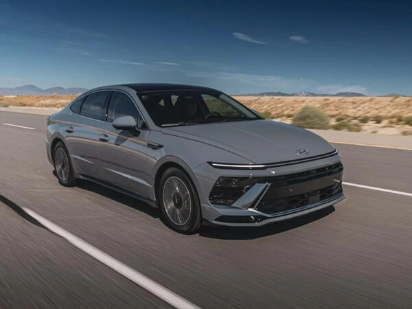 &quot;Hyundai&quot;nin bu modelində ciddi problem aşkarlandı - Bakının benzininə &quot;dözmür&quot; - <span class="color_red">VİDEO</span>