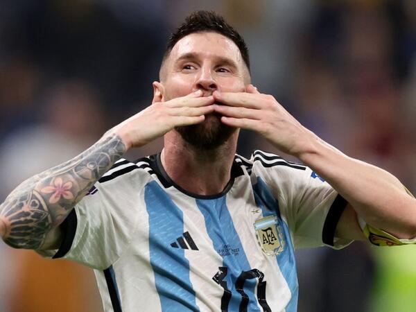 Messi Argentina millisinə ÇAĞIRILMADI