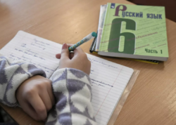 Rus bölmələri bağlanacaq? - Təhsil eksperti nə təklif edir?