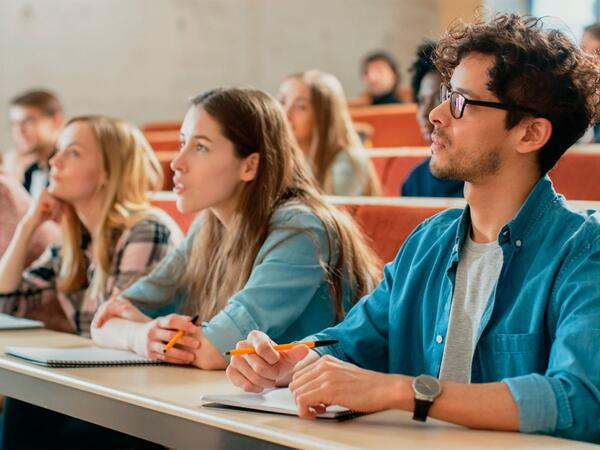 Universitetlərimiz dünyanın ən yaxşılarının sırasında - FOTO