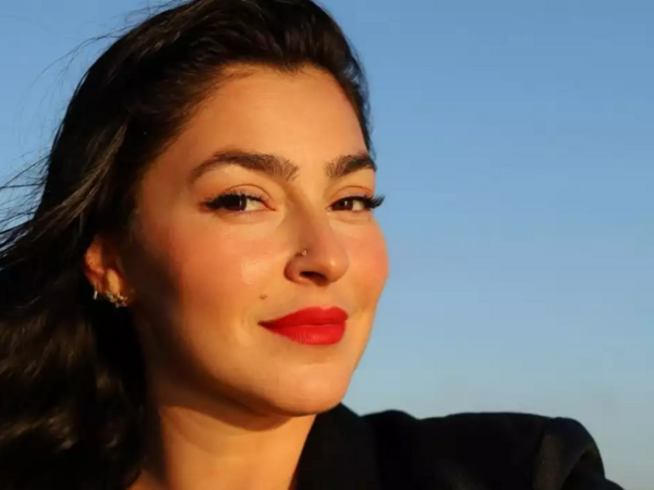 Xaql artisti xanımına əsəbiləşdi - "Kimə maraqlıdır sən hara..."