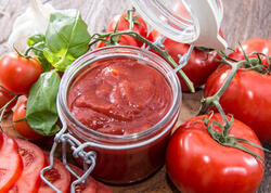 Pomidor pastasının kiflənməməsi üçün sadə üsul