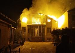 Bu ərazidə yanğın olsa qonşu evlər alışacaq - bitişik divarlar...