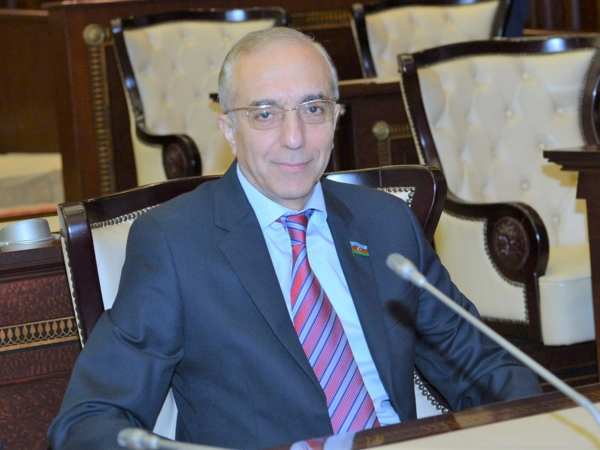 Suverenlik - milli dövlətçilik doktrinasının fundamental elementidir