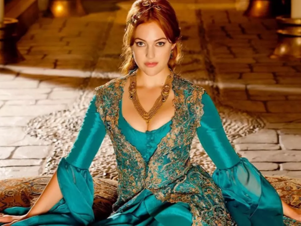 "Hürrəm Sultan" qayıtdı